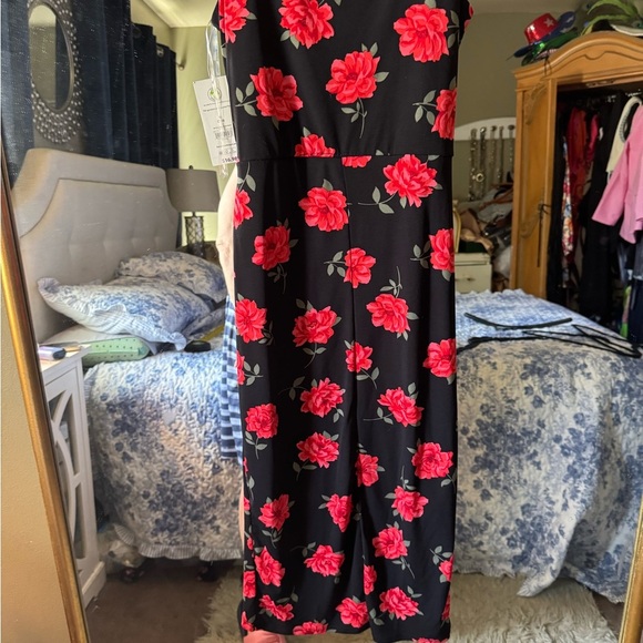 Floral Black and Red Dress - Picture 2 of 7